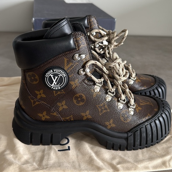 Ruby Flat Ranger - Picture 6 of 7